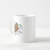 Botervlieg op bloemen koffiemok (Voorkant links)