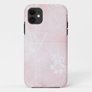 Botervlieg op roze iPhone 11 hoesje