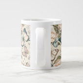 Botervliegen en bloespastel grote koffiekop (Achterkant)