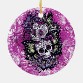 Botervliegsuiker schudt op roze houtbasis. keramisch ornament (Achterkant)