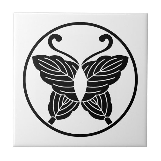 Botervliegvormige gevouwen eikenbladeren in itowa tegeltje (Voorkant)