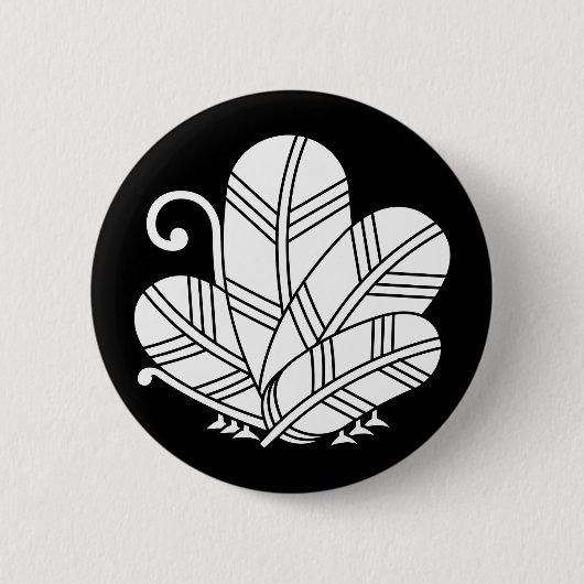 Botervliegvormige hawkveren ronde button 5,7 cm (Voorkant)