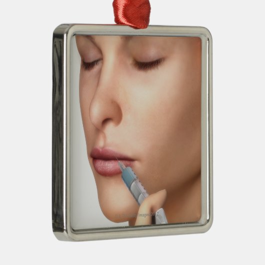 Botox injecties metalen ornament (Rechts)