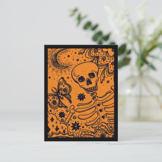 BOTTEN IN DE GARDEN SKELETON, FOLK ART MOON MOTH H FEESTDAGENKAART (Staand voorkant)