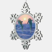 Bottlenose Dolphin op Sunrise Tin Sneeuwvlok Ornament (Rechts)
