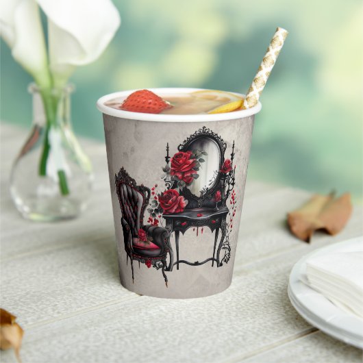 Boudoir | Vanity Mirror en Victoriaans salonstoel Papieren Bekers (Insitu)