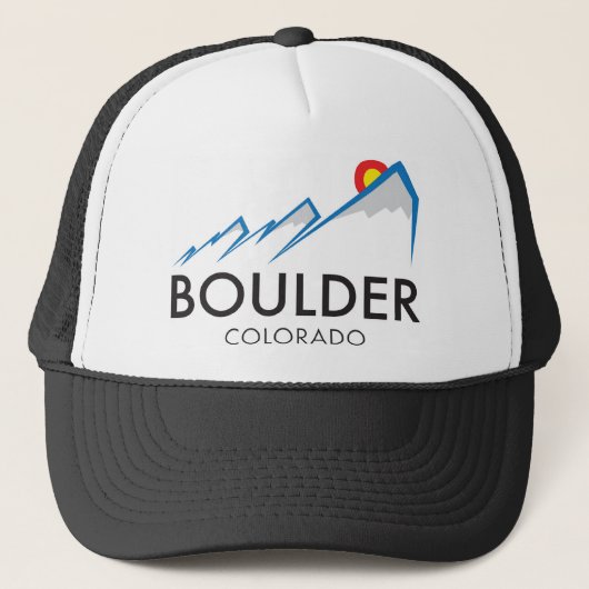Boulder Colorado Flatirons Logo op Light Apparel Trucker Pet (Voorkant)