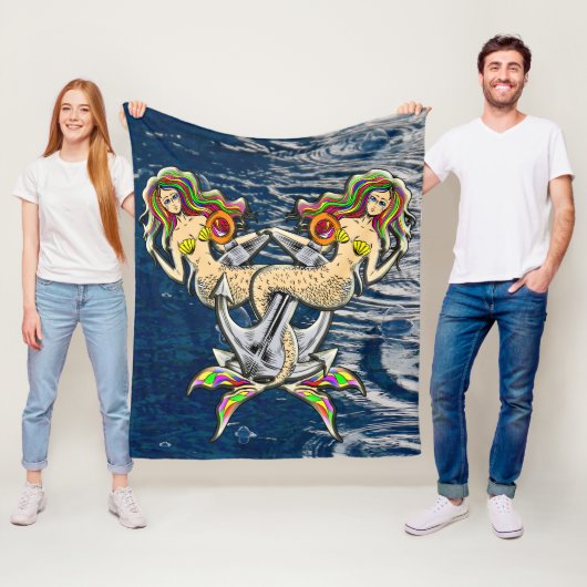 Bound Mermaids - Nautisch ontwerp voor oceaanliefh Fleece Deken (In situ)
