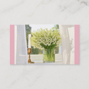 Bouquet van lentesbloemen lilies van de vallei visitekaartje
