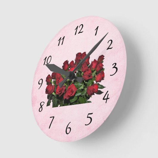 Bouquet van rode rozen ronde klok (Hoek)