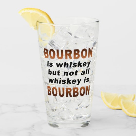 Bourbon is whiskey drank Highball pint Glas (Voorkant ijs)