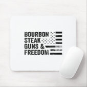 Bourbon Steak Pistolen en Freedom USA Flag Whiskey Muismat (Met muis)