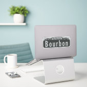 Bourbon Street (Rue Bourbon) Sign Sticker (Laptop op bureau)
