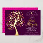 Bourgogne Bat Mitzvah Boom van het Leven Script Ec Folie Uitnodiging<br><div class="desc">Wees trots, blij en toon deze mijlpaal van je favoriete Bat Mitzvah! Deze grafische echte gouden folie-boom met lichtroze, oranje en rode ster van David en stip "bladeren" op een rijke paarse kruidenachtergrond is de perfecte uitnodiging voor deze speciale gelegenheid. Een kleine, donkerrode ster van David-patroon met een warm roze...</div>