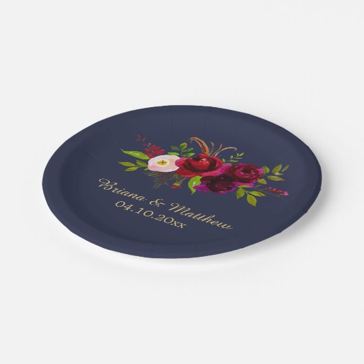 Bourgogne Bloemen op Navy Blue Papieren Bordje (Gekanteld)
