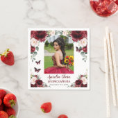 Bourgogne Blush Bloemen Vlinder Quinceañera Foto Servet (Insitu)