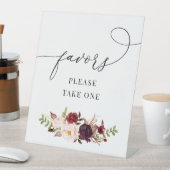 Bourgogne en blozen waterverf bloemen gunsten teke reclamebord met voetstuk (Insitu)