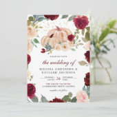 Bourgogne en Peach Floral Pumpkin Wedding Kaart (Staand voorkant)