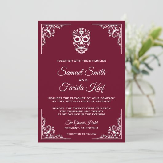 Bourgogne en witte suiker schedel bruiloft uitnodi kaart (Staand voorkant)