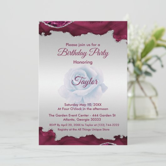 Bourgogne en zilveren verjaardag uitnodiging (Staand voorkant)