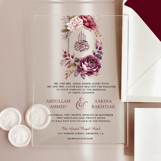 Bourgogne Floral Crest Muslim Wedding Acryl Uitnodigingen