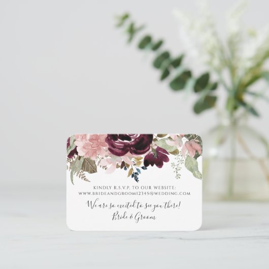 Bourgogne Floral Elegant Stoffig Roze Bladgroen Br Visitekaartje (Staand voorkant)