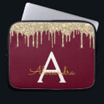 Bourgogne Gold Glitter Sparkle Monogram Laptop Sleeve<br><div class="desc">Bourgogne Marsala en Gold Faux Dripping Modern en Elegant Girly Glitter en Sparkle Elegant Monogram Hoesje. Dit hoesje kan worden aangepast om uw initiaal en voornaam op te nemen.</div>