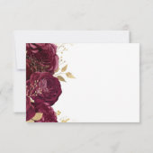 Bourgogne Goud Bloemen Modern Script Bruiloft RSVP Kaartje (Achterkant)