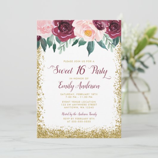 Bourgogne Goud Bloemen Sweet 16 Party Kaart (Staand voorkant)