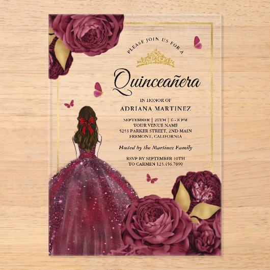 Bourgogne Gouden Bloemen Jurk Butterfly Quinceaner Acryl Uitnodigingen (Voorkant)