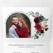 Bourgogne Marine Blauw Blush Bloemen Foto Bruiloft Drieluik Aankondiging (Binnenzijde eerst)