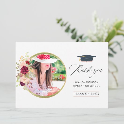 Bourgogne-Marsala en Blush Roze Afstuderen Bedankkaart (Staand voorkant)