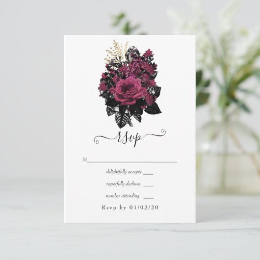 Bourgogne - Marsala en Gold Floral Wedding RSVP Kaartje (Staand voorkant)