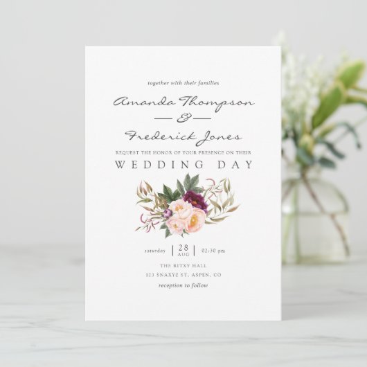 Bourgogne - Marsala en Peach Floral Wedding Invite Kaart (Staand voorkant)