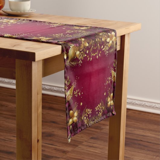 Bourgogne Red Gold Flowers Holiday Table Runner Medium Tafelloper (Voorbeeld)