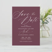 Bourgogne Red Maroon | Eenvoudig kalligrafieschrif Save The Date (Staand voorkant)