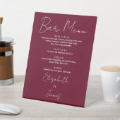 Bourgogne Red Minimalist Script Bar Menu Reclamebord Met Voetstuk (Insitu)