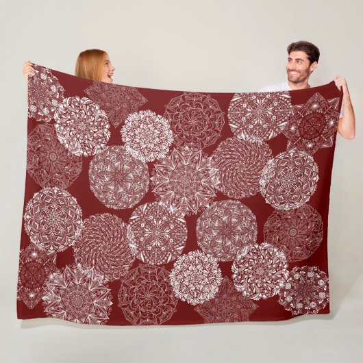 Bourgogne Rood Elegant Mandala Art Collage Wit Fleece Deken (In situ)