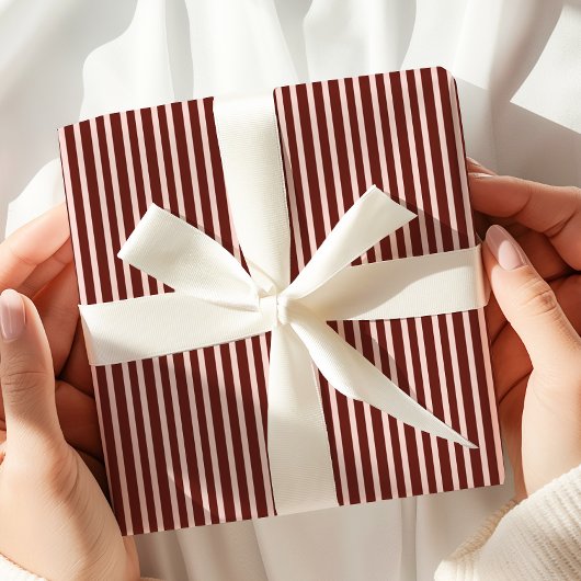 Bourgogne roze gestreept cadeaupapier