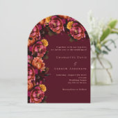 Bourgogne roze perzik bloemenboog bruiloft kaart (Staand voorkant)