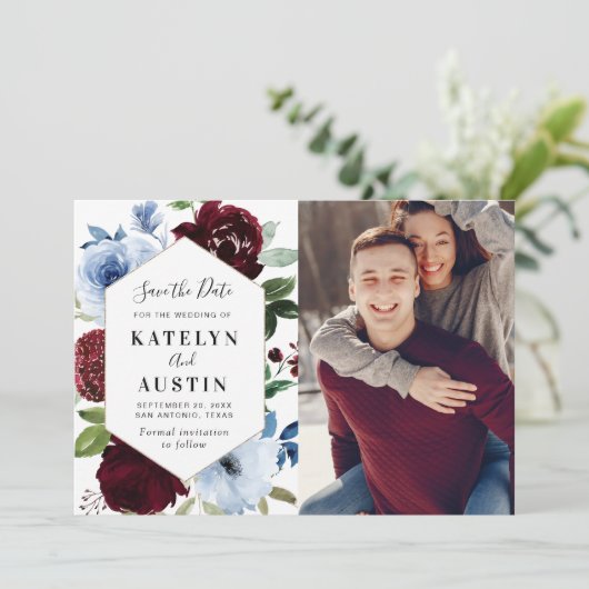 Bourgogne Stoffig Blauw Bloemen Bewaar de datumkaa Save The Date (Staand voorkant)