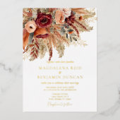 Bourgogne Terracotta Bloemen Pampas Fall Wedding Folie Uitnodiging (Voorkant)