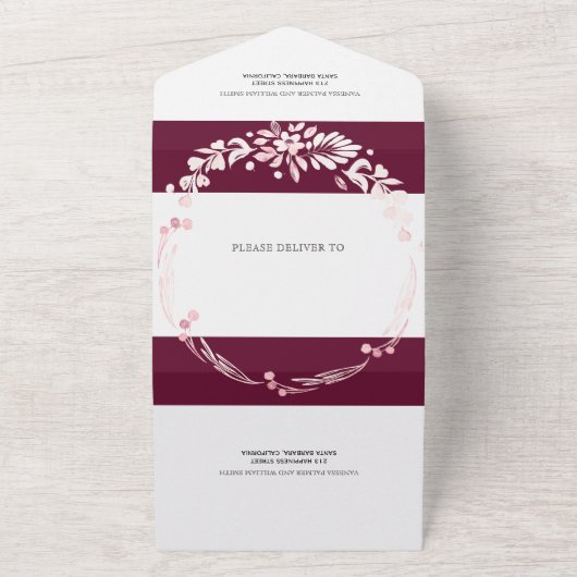 Bourgogne, witte bloemenkrans met trouwhartjes all in one uitnodiging (Buitenkant)