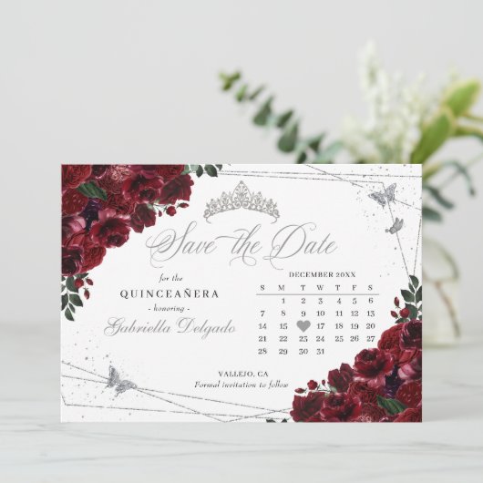 Bourgogne & Zilver Quinceañera Save The Date Kaart (Staand voorkant)