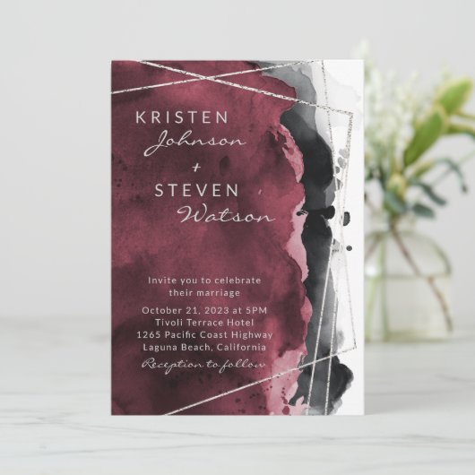 Bourgogne Zwart & Zilver Bruiloft Uitnodiging (Staand voorkant)