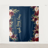 Bourgondië Bloem Navy Goud Trouw Foto Booth Wandkleed (Voorkant)