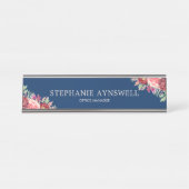 Bourgondië Blush Bloemen Navy Blauw gepersonalisee Bureau Naambordje (Voorkant)