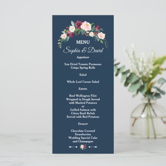 Bourgondië Blush Bloemendesign Navy Blauwe Trouwda Menu (Staand voorkant)