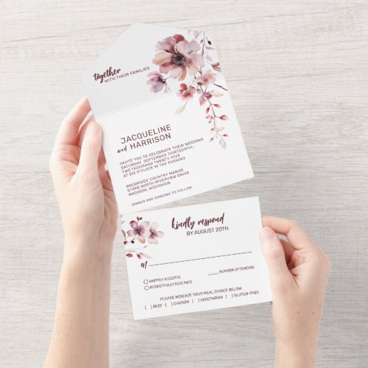 Bourgondië & Blush Romantisch Bloemen Bruiloft All In One Uitnodiging (Afscheurbaar)