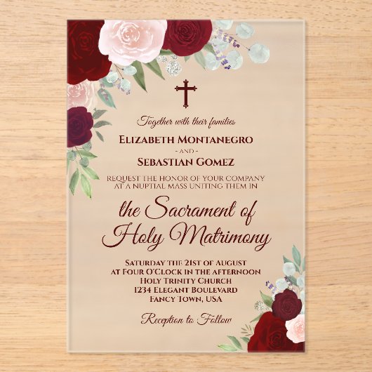 Bourgondië & Blush Rozen Elegante Katholieke bruil Acryl Uitnodigingen (Voorkant)